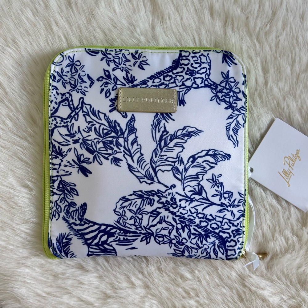 💙💛 LILLY PULITZER Safari Packable Tote Resort White Safari Party - Picture 4 of 7